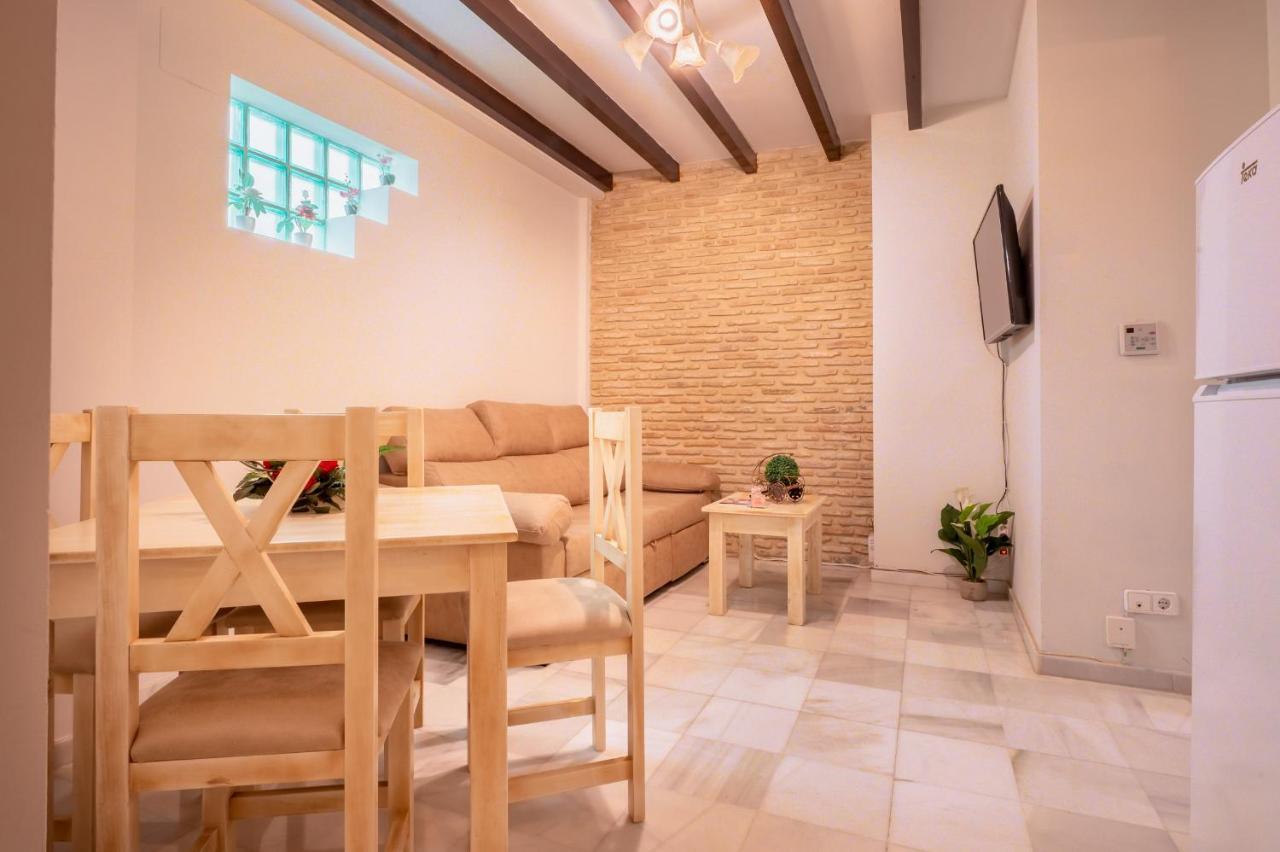 Precioso Apartamento En Triana Sevilla Bagian luar foto